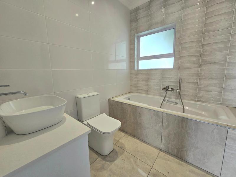 3 Bedroom Property for Sale in Golden Mile Western Cape